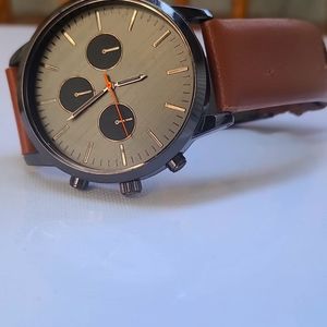 Brown watch ⌚️